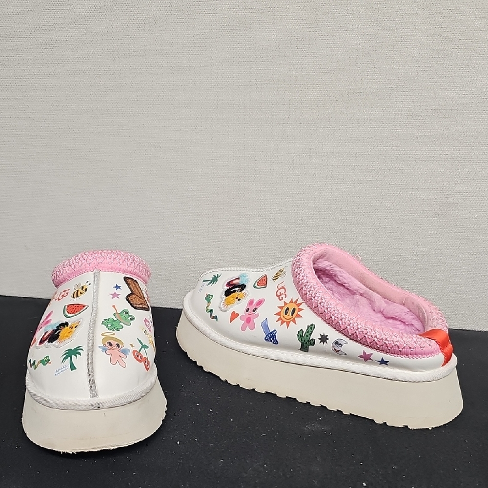 UGG White Slide Slippers with Pink Lining and Multicolor Motifs